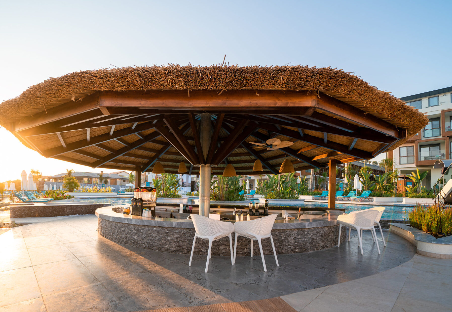 Liberty Fabay Apollon Pool