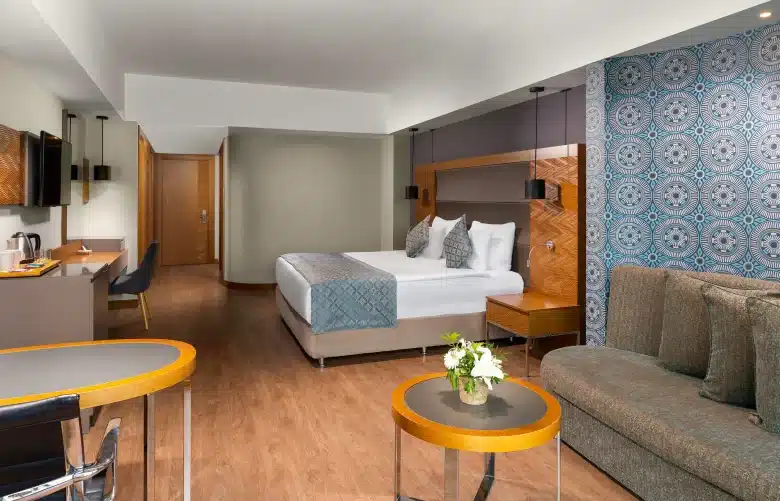 Superior Kısmı Deniz Manzaralı