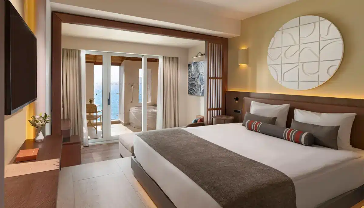 Deluxe Deniz Manzaralı Jakuzili Oda