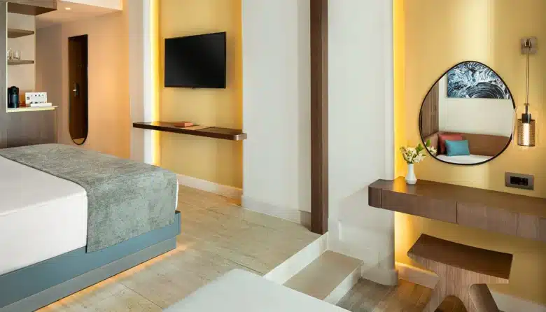 Deluxe Deniz Manzaralı Bağlantılı Oda