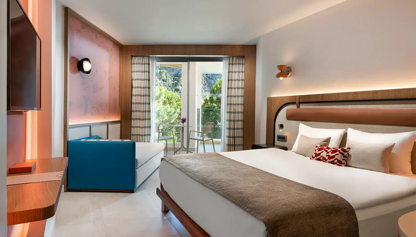 Deluxe Bahçe Manzaralı Bağlantılı Oda