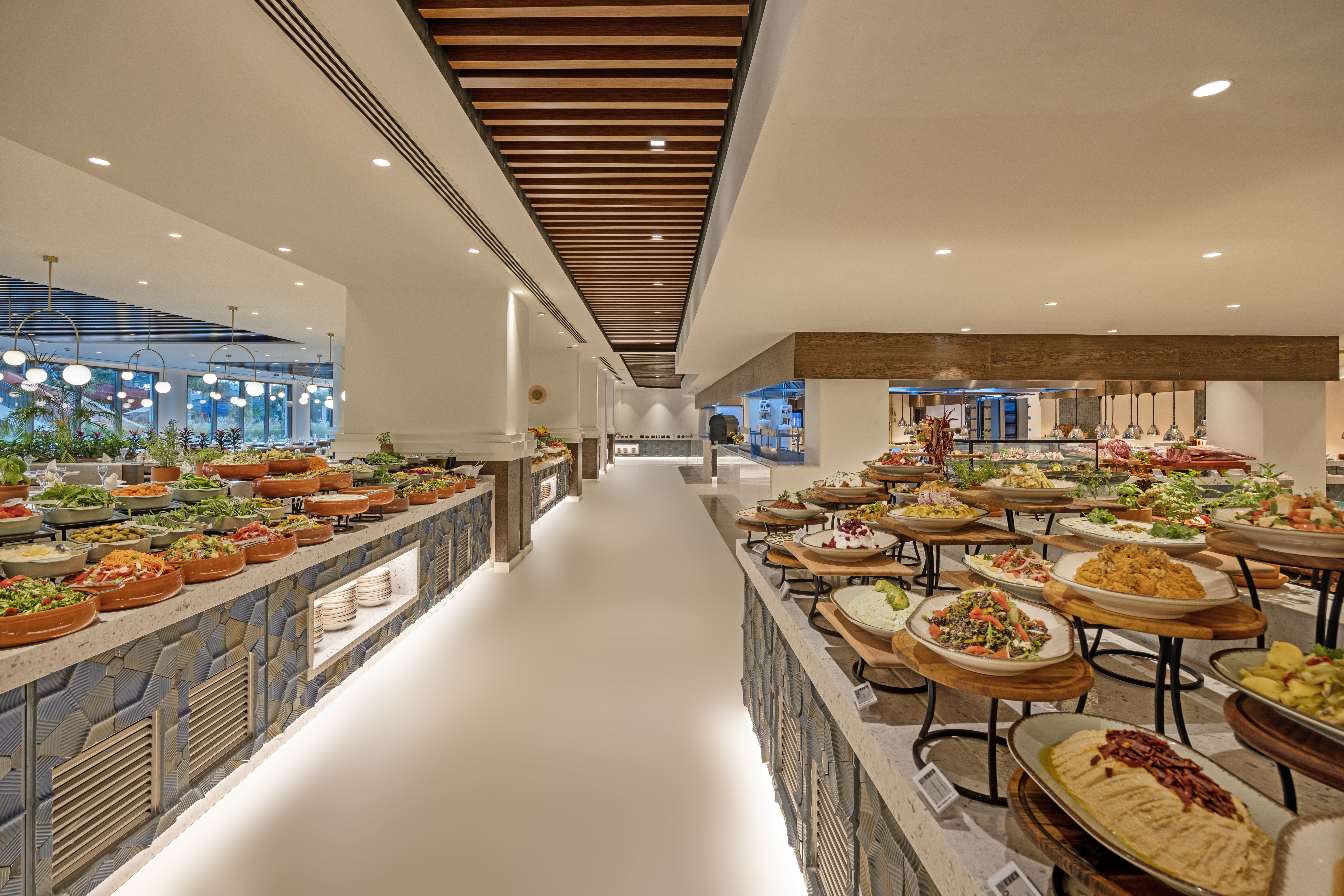 Myra Restaurant - Liberty Signa