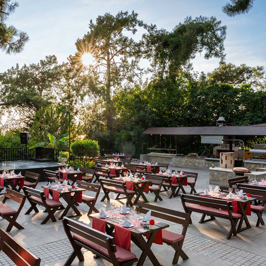 Pınara Türk Restoranı