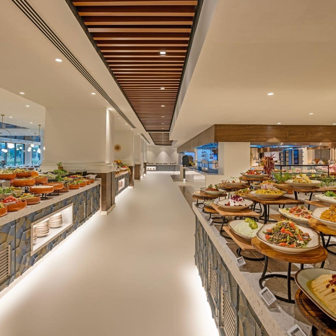 Myra Restaurant - Liberty Signa